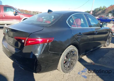 2018 Alfa Romeo Giulia Ti Lusso Rwd z USA, uszkodzony, nr VIN ZARFAECN5J7568934